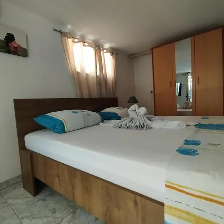 Apartman Vendula, 60 Metru Od
