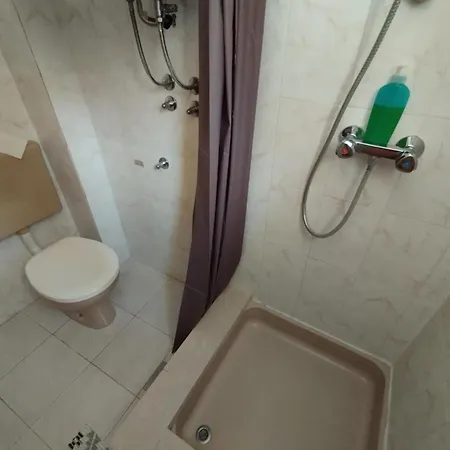Vendula, 60 Metru Od Apartman *