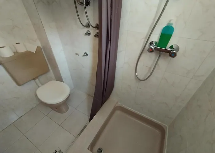 Vendula, 60 Metru Od Appartement *